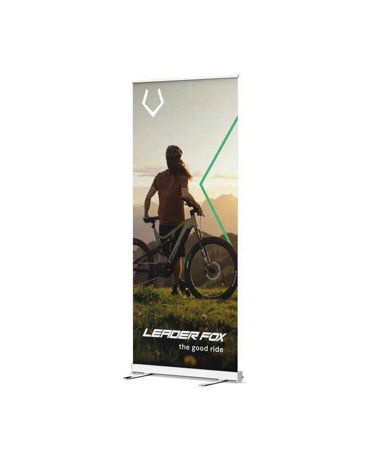 Leader Fox roll-up 2